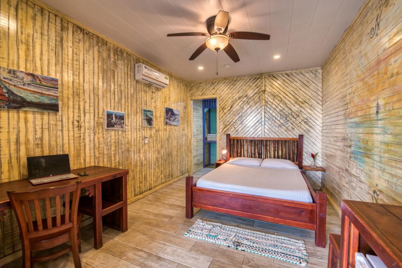 Skully's House Lodge